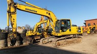   Komatsu PC240LC-8