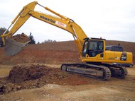   Komatsu PC450-8